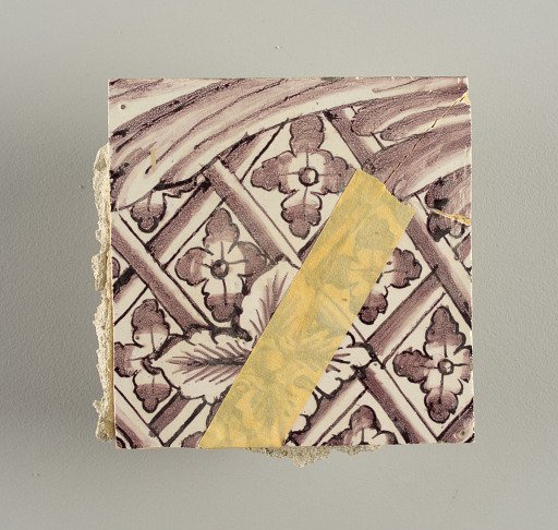 Tile wall facing