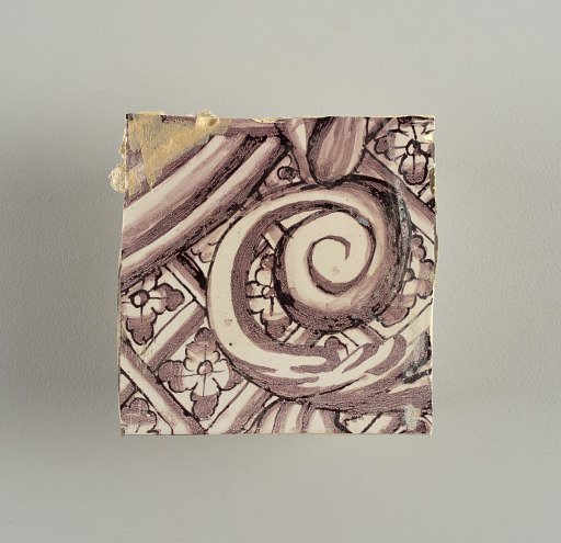 Tile wall facing