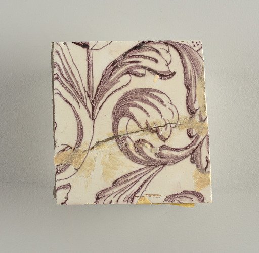 Tile wall facing