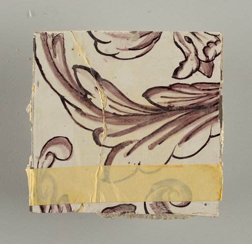 Tile wall facing