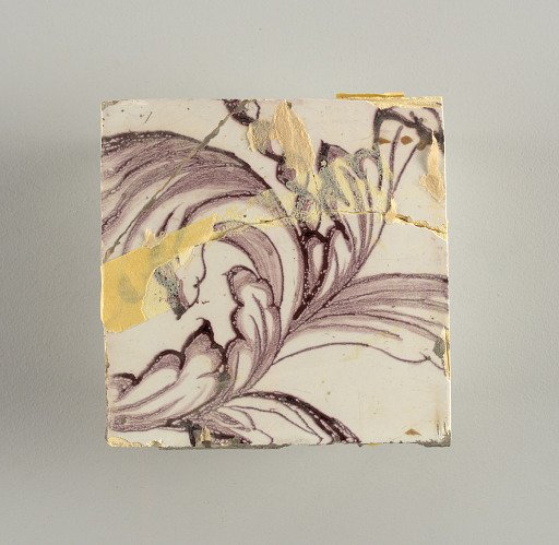 Tile wall facing
