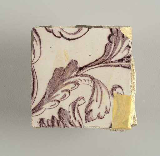 Tile wall facing