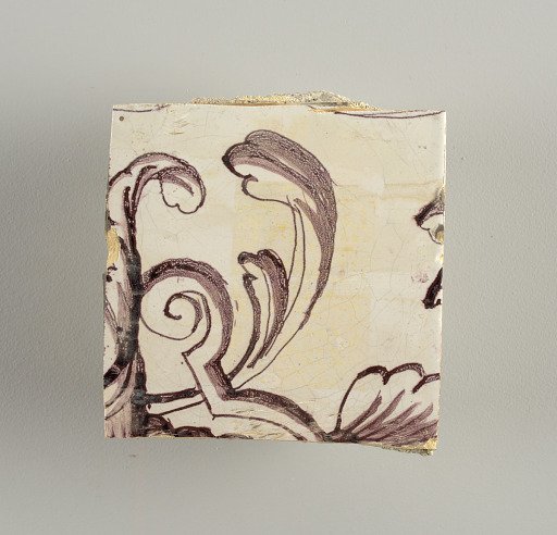 Tile wall facing