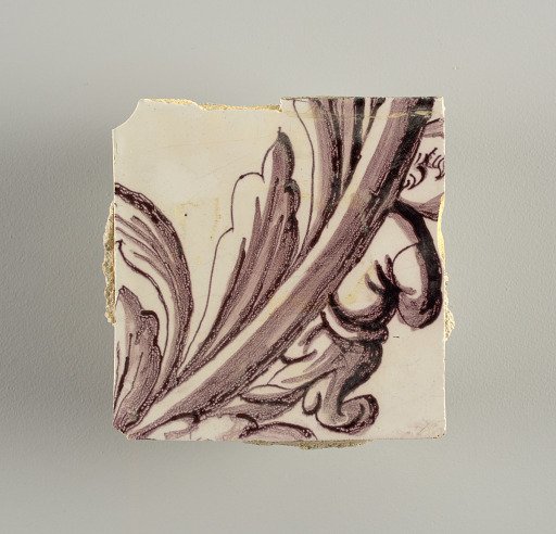 Tile wall facing