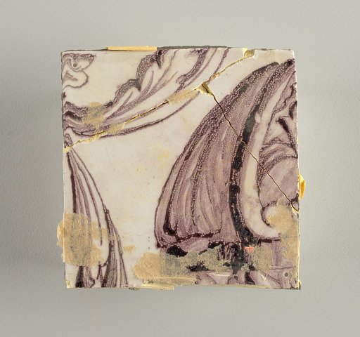 Tile wall facing
