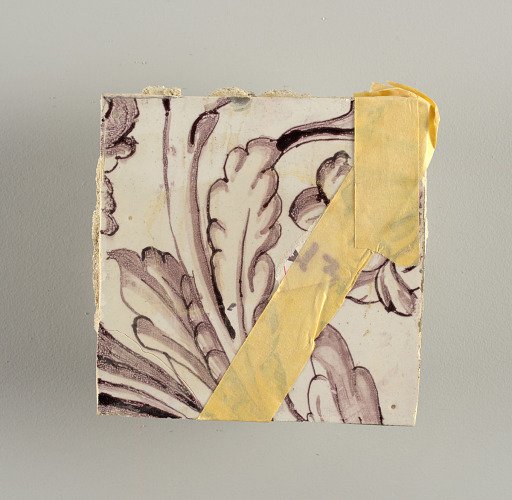 Tile wall facing