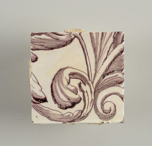 Tile wall facing