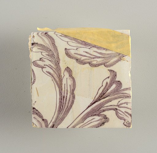 Tile wall facing