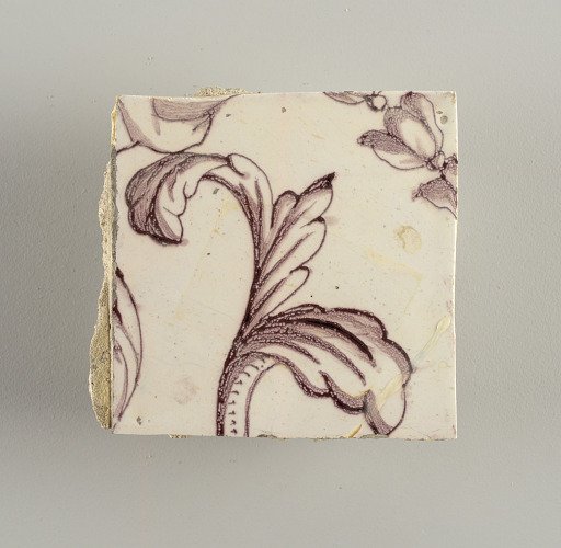 Tile wall facing