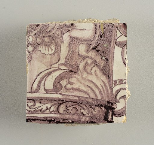 Tile wall facing