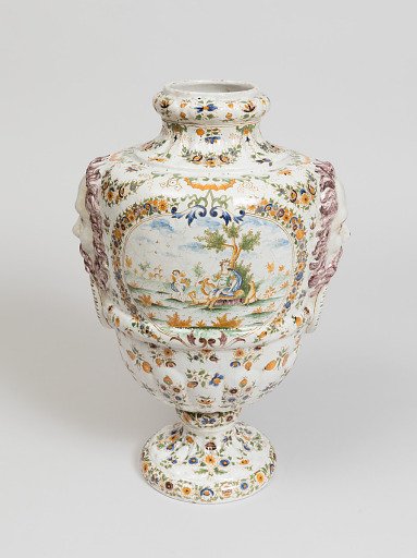 Urn