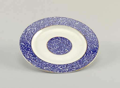 Plate with Blue Flower Pattern