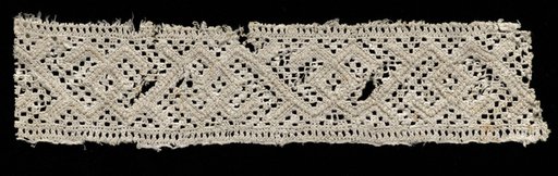 Lace fragment