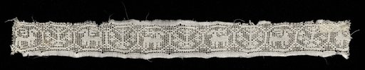 Lace fragment