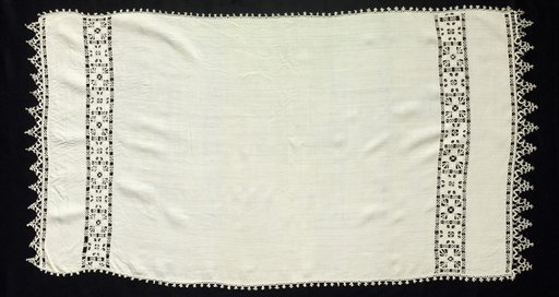 Lace Cloth