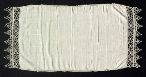 Lace Cloth