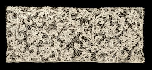 Lace Flounce