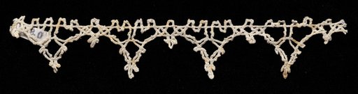 Lace Edging with Points