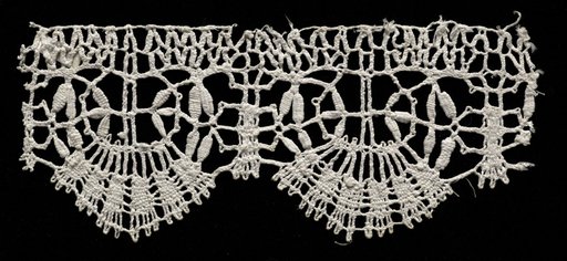 Lace Edging with Bell Points
