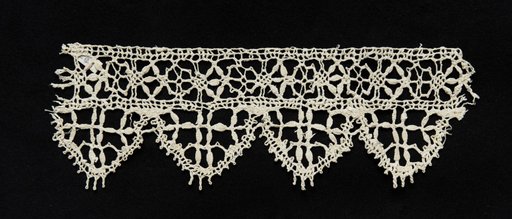 Lace Insertion with Edging of Points