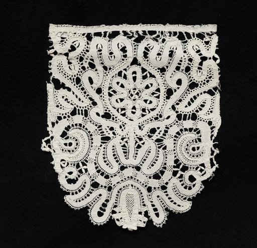 Lace Point