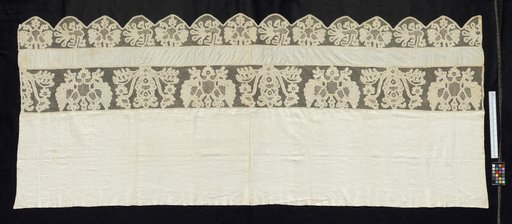 Cloth with Lace End