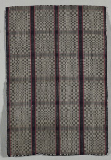 Textile fragment (Binakol)