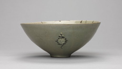Bowl with Fish and Waves in Relief