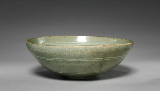 Dish with Inlaid Plant Design
