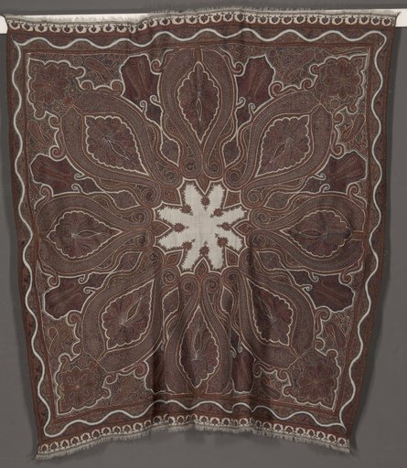 Square Shawl ("amli")