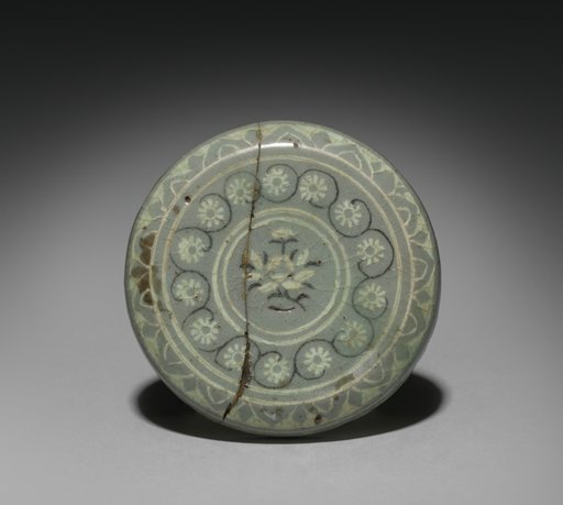 Cover with Chrysanthemum and Scroll Design