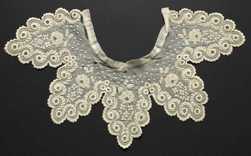 Lace and Embroidery Collar