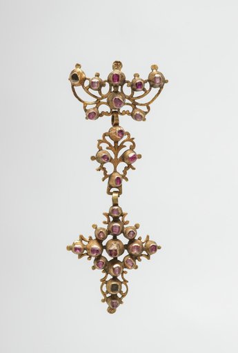Woman's Costume (Pendant)