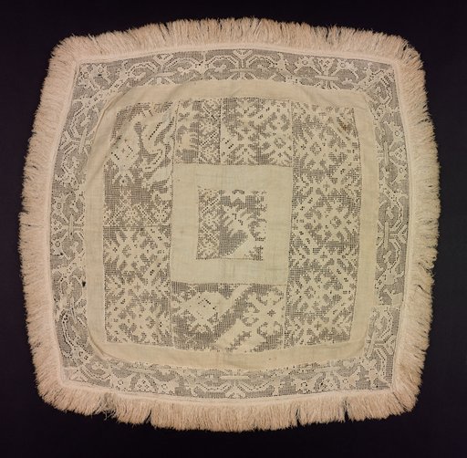 Lace Cloth