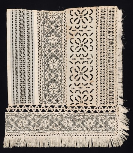 Corner Fragment with a Variety of Patterns