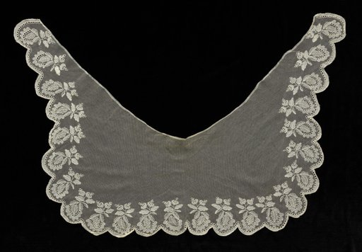 Lace Collar