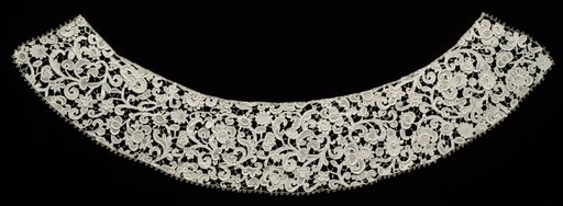 Lace Collar