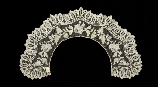 Lace Collar