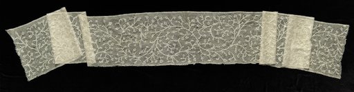 Lace Flounce