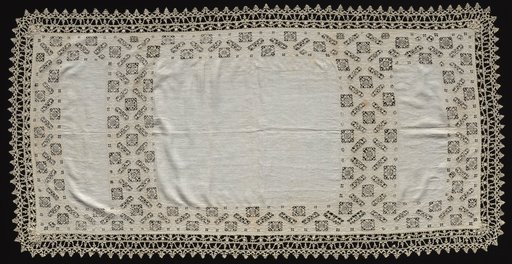 Lace Cloth
