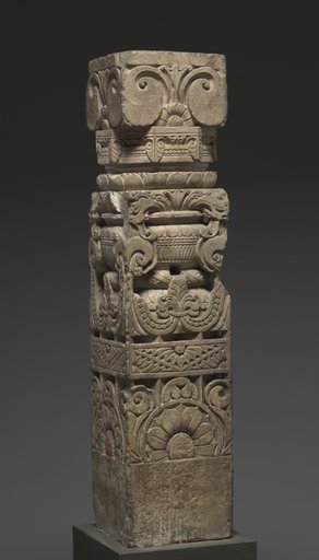 Monolithic Pillar