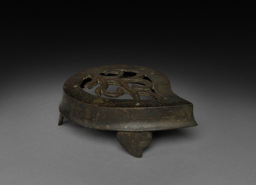 Leaf-shaped Trivet