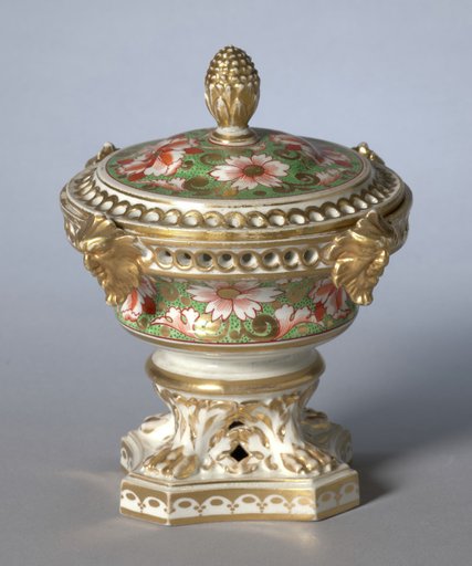 Potpourri Vase with Cover