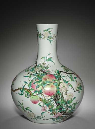 Bottle-shaped Vase