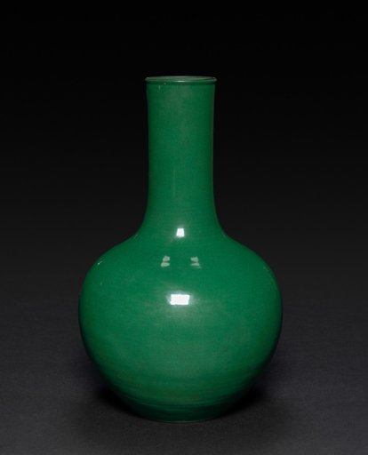 Bottle-shaped Vase