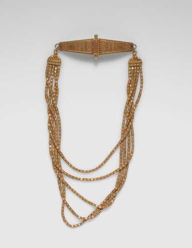 Necklace: SIRO BO MALEYA -- (pepper-flower-garland)