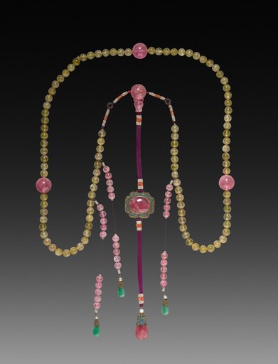 Mandarin Chain Bead Necklace
