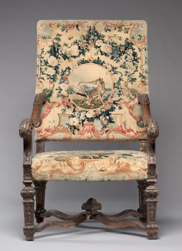Armchair (1 of 4)