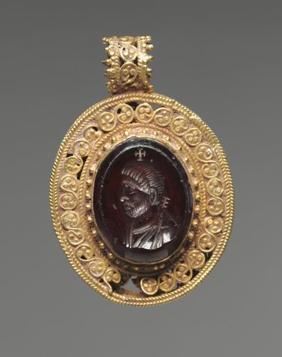 Pendant with Portrait Intaglio