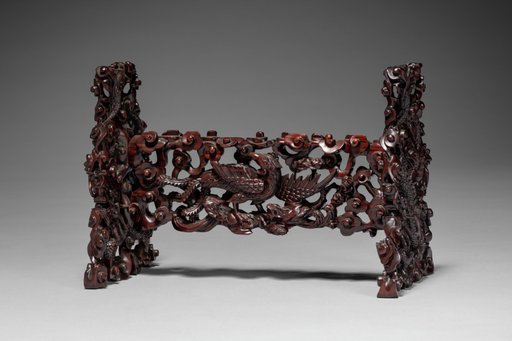 Table Screen with Stand (stand)